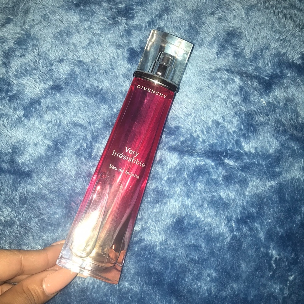 Givenchy Very Irresistible